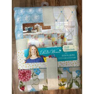 The Pioneer Woman Tablecloth Sweet Rose Patchwork 60x84 Oblong Farmhouse New